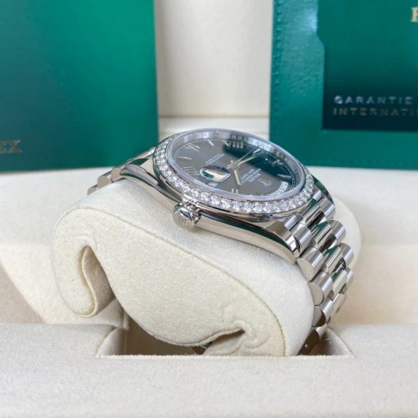 【Super Clone】RLX Day-Date 40mm 228349RBR-0005 Bright Blue Dial President Bracelet