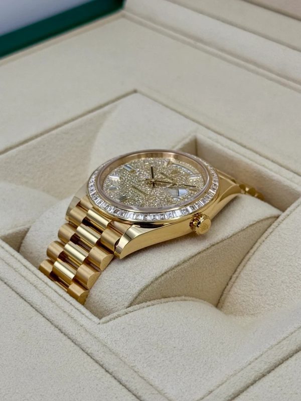 【Super Clone】RLX Day-Date 40mm 228398TBR-0036 Diamond Paved Dial President Watch
