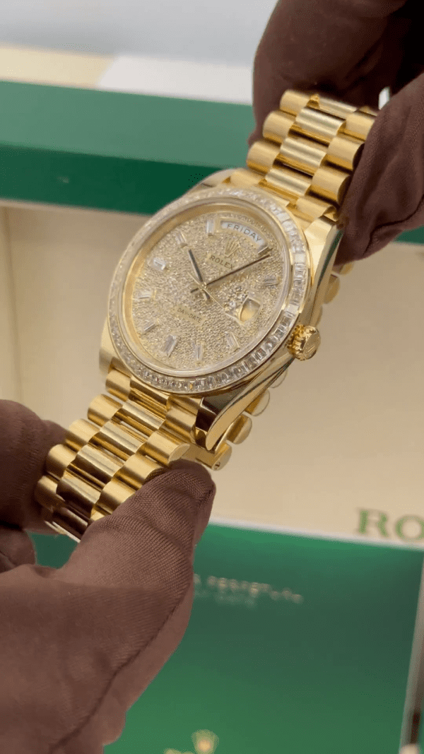【Super Clone】RLX Day-Date 40mm 228398TBR-0036 Diamond Paved Dial President Watch