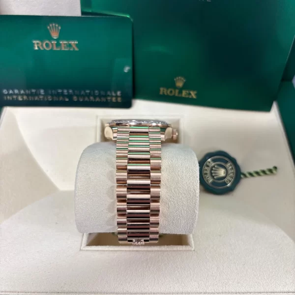 【Super Clone】RLX Day-Date M128345RBR-0070 36mm
