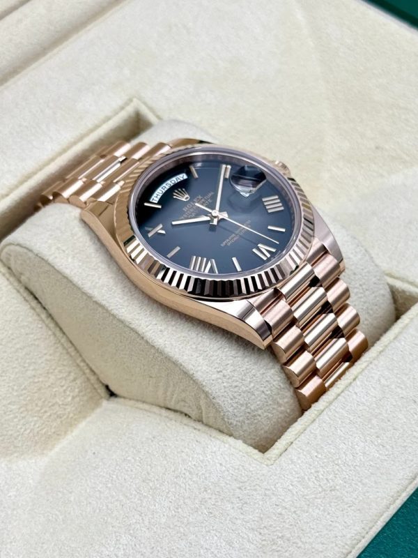 【Super Clone】RLX Day-Date "President" 40mm Everose Gold Slate Roman Ombre "Smoke" Dial - 228235
