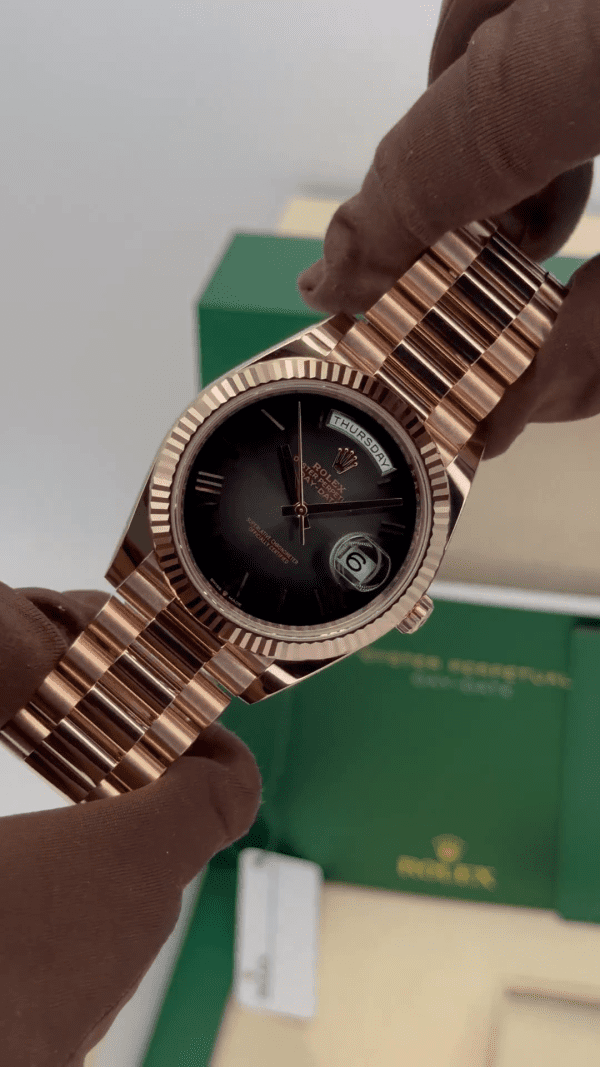 【Super Clone】RLX Day-Date "President" 40mm Everose Gold Slate Roman Ombre "Smoke" Dial - 228235