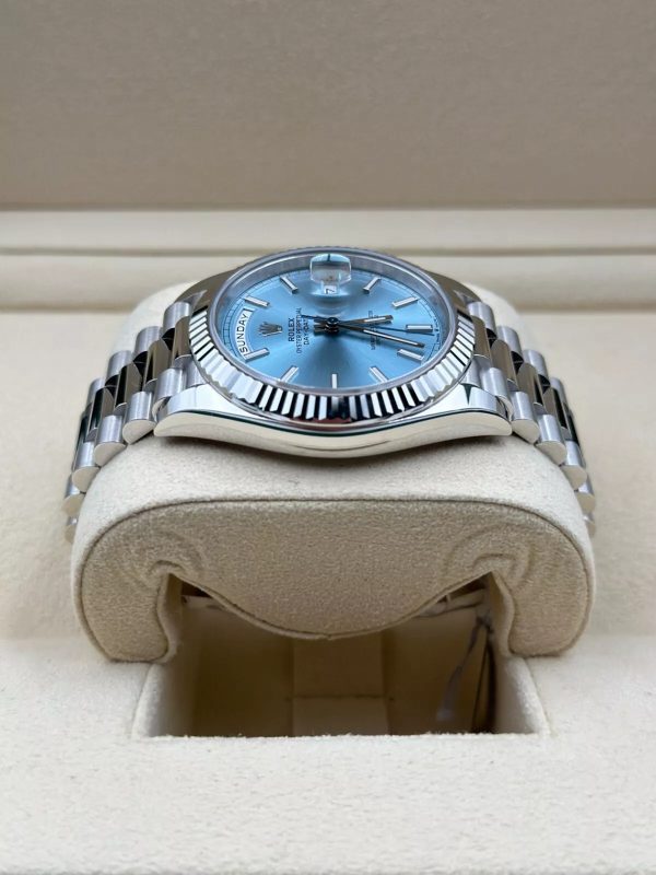 【Super Clone】RLX Day-Date "President" 40mm Platinum Ice Blue Index Dial - 228236
