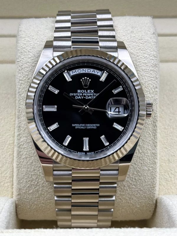 【Super Clone】RLX Day-Date "President" 40mm White Gold Black Diamond Baguette Dial - 228239