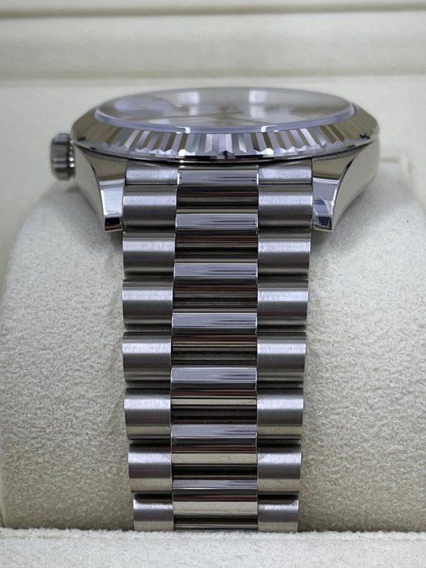 【Super Clone】RLX Day-Date "President" 40mm White Gold White Roman Dial - 228239