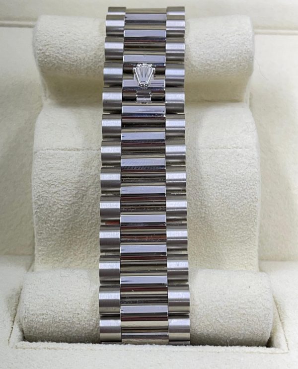 【Super Clone】RLX Day-Date "President" 40mm White Gold White Roman Dial - 228239