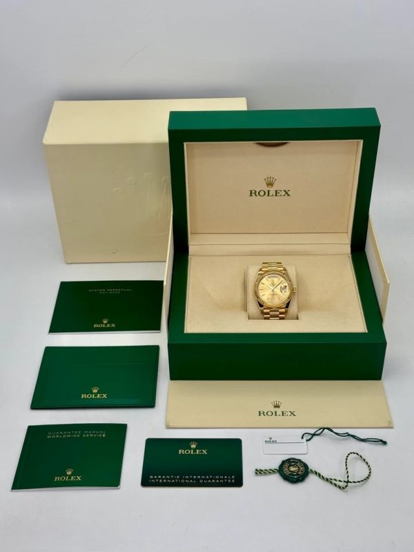 【Super Clone】RLX Day-Date "President" 40mm Yellow Gold Champagne Index Dial - 228238
