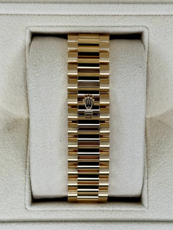 【Super Clone】RLX Day-Date "President" 40mm Yellow Gold Green Ombre Dial Diamond Bezel - 228348rbr