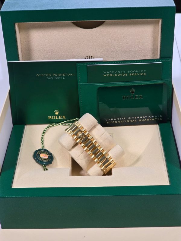 【Super Clone】RLX Day-Date "President" 40mm Yellow Gold Silver Index Dial - 228238