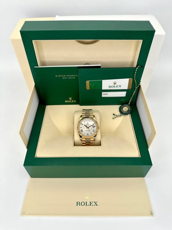 【Super Clone】RLX Day-Date "President" 40mm Yellow Gold Silver Roman Dial - 228238