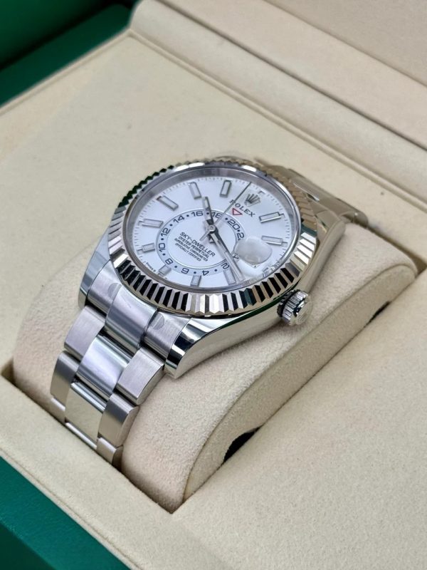 【Super Clone】RLX Sky-Dweller 42mm 336934-0003/0004 Stainless Steel White Dial Oyster