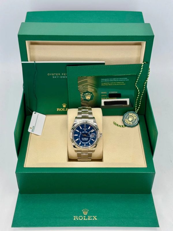 【Super Clone】RLX Sky-Dweller 42mm 336934-0005/0006 Stainless Steel Blue Dial Jubilee