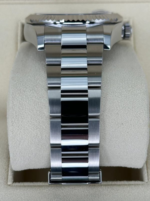 【Super Clone】RLX Sky-Dweller 42mm 336934-0007/0008 Stainless Steel Black Dial Oyster