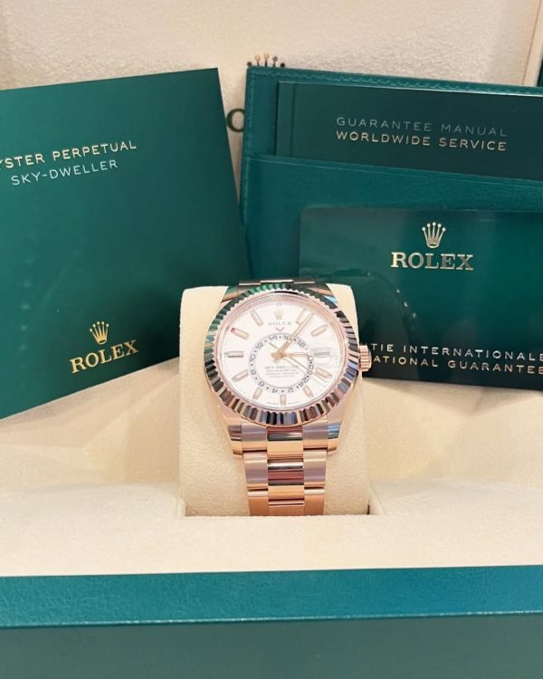 【Super Clone】RLX Sky-Dweller 42mm 336935-0003/0007 Rose Gold White Dial Oyster
