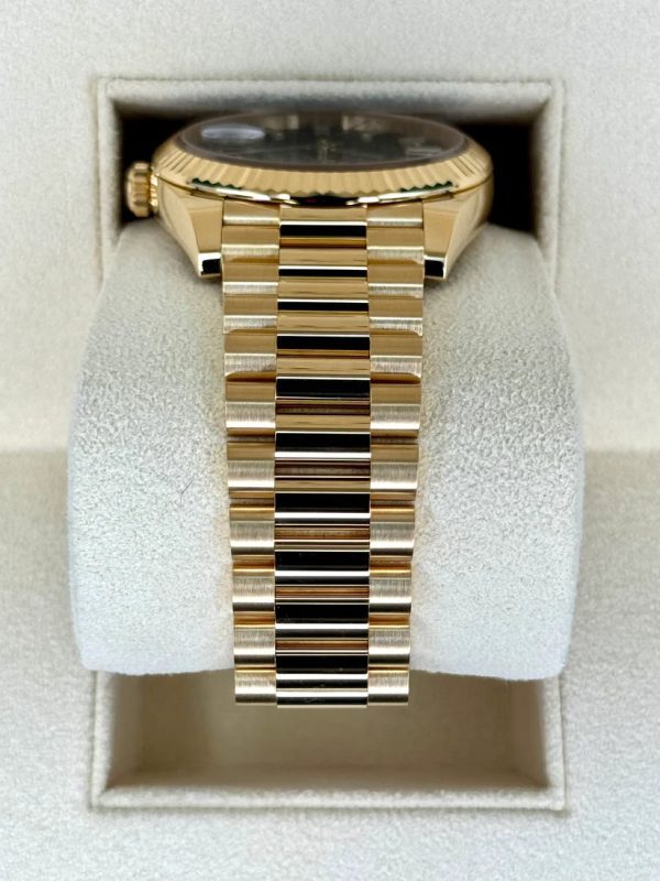 【Super Clone】RLX Yellow Gold President Day Date 40mm Onyx Diamond Dial - 228238